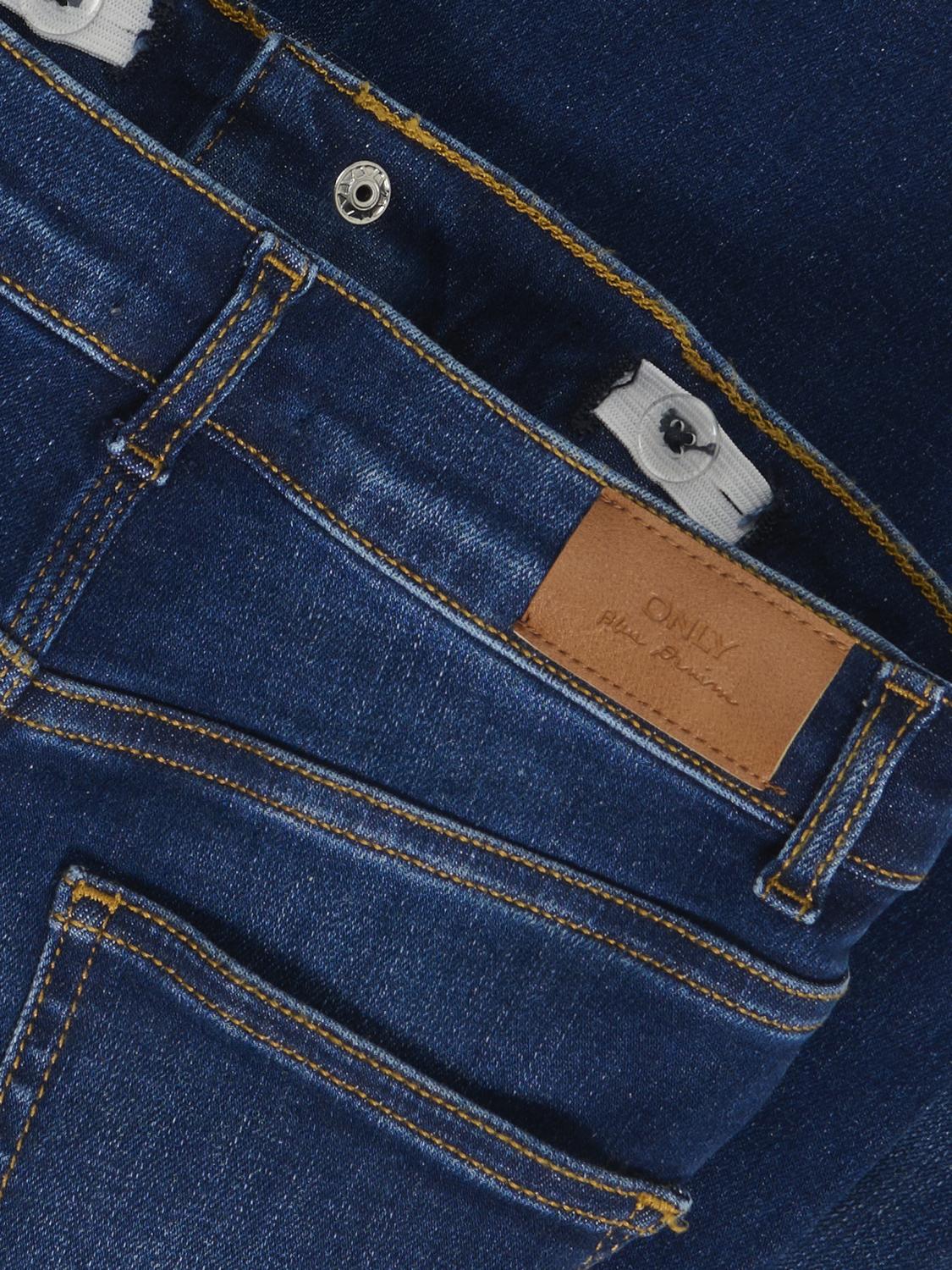 model_shot-detail
