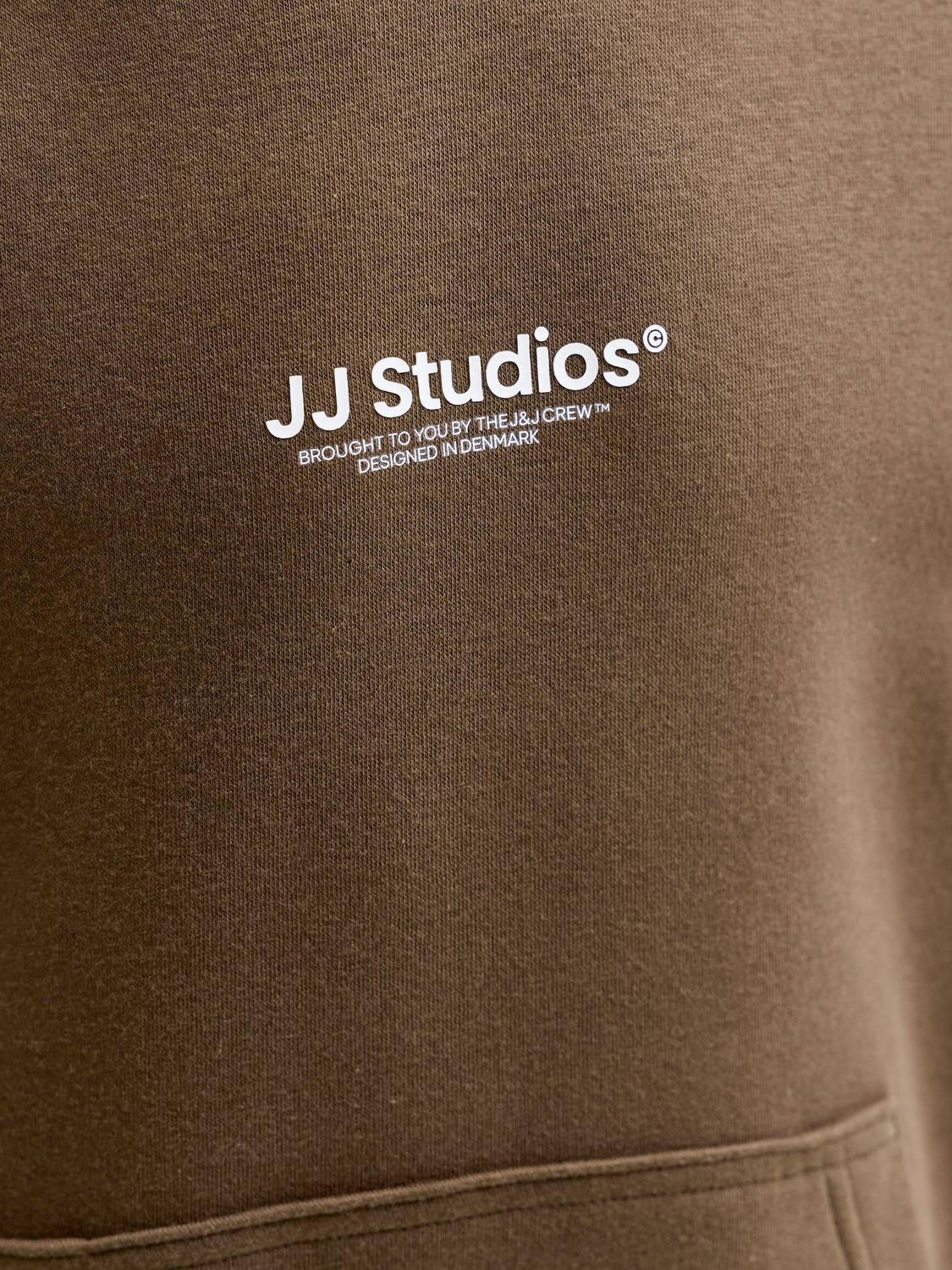model_shot-detail