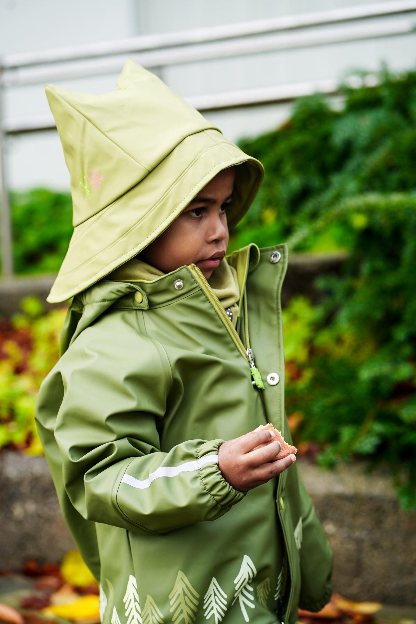 Regnsett Plask - Tolvmeterskogen