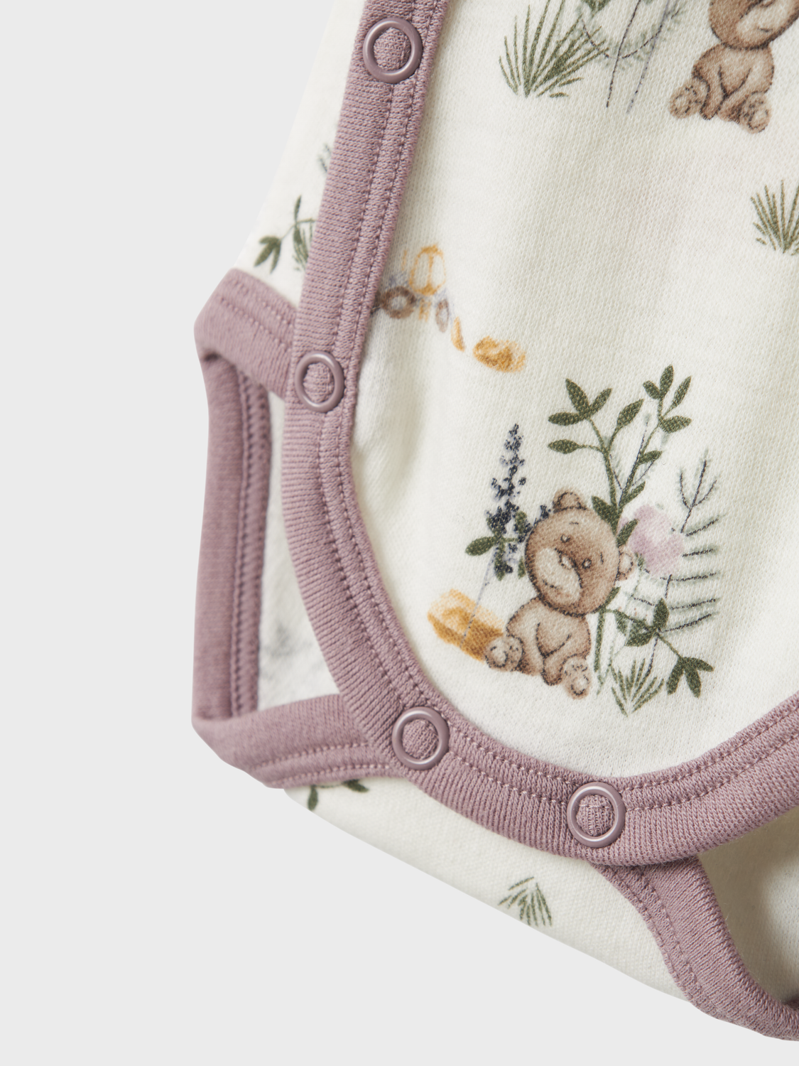 model_shot-front_full