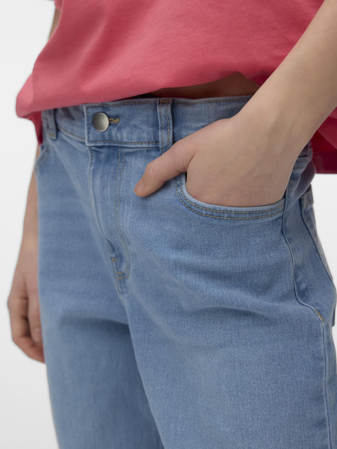 model_shot-detail
