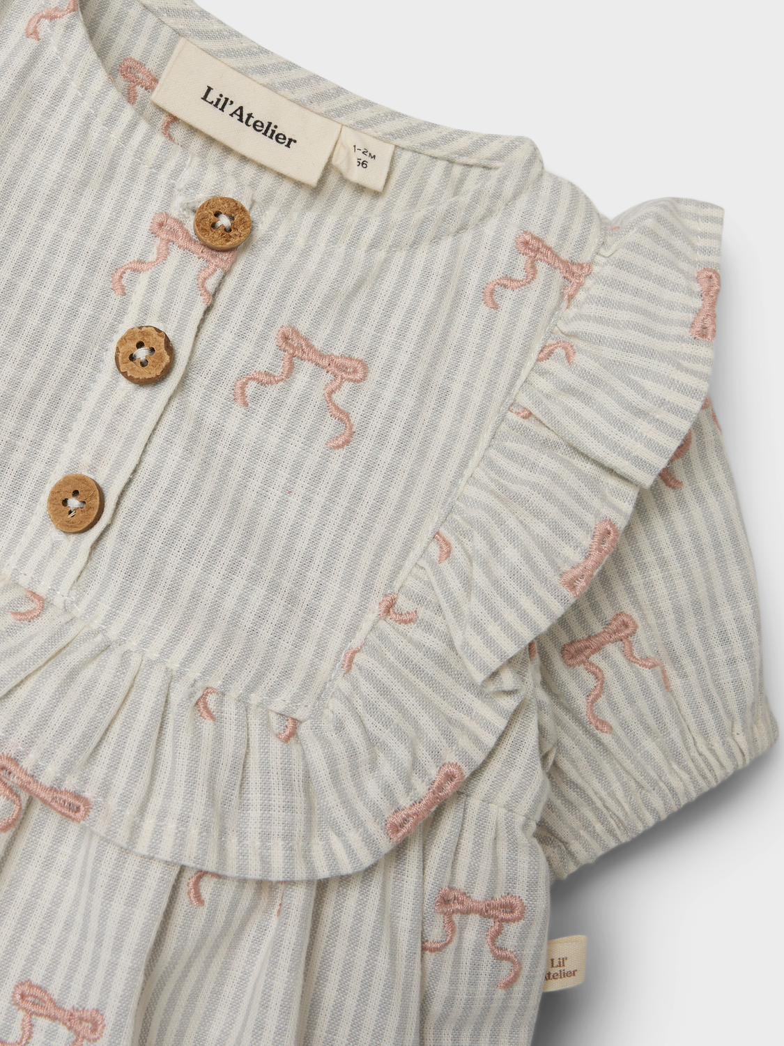 model_shot-front_full