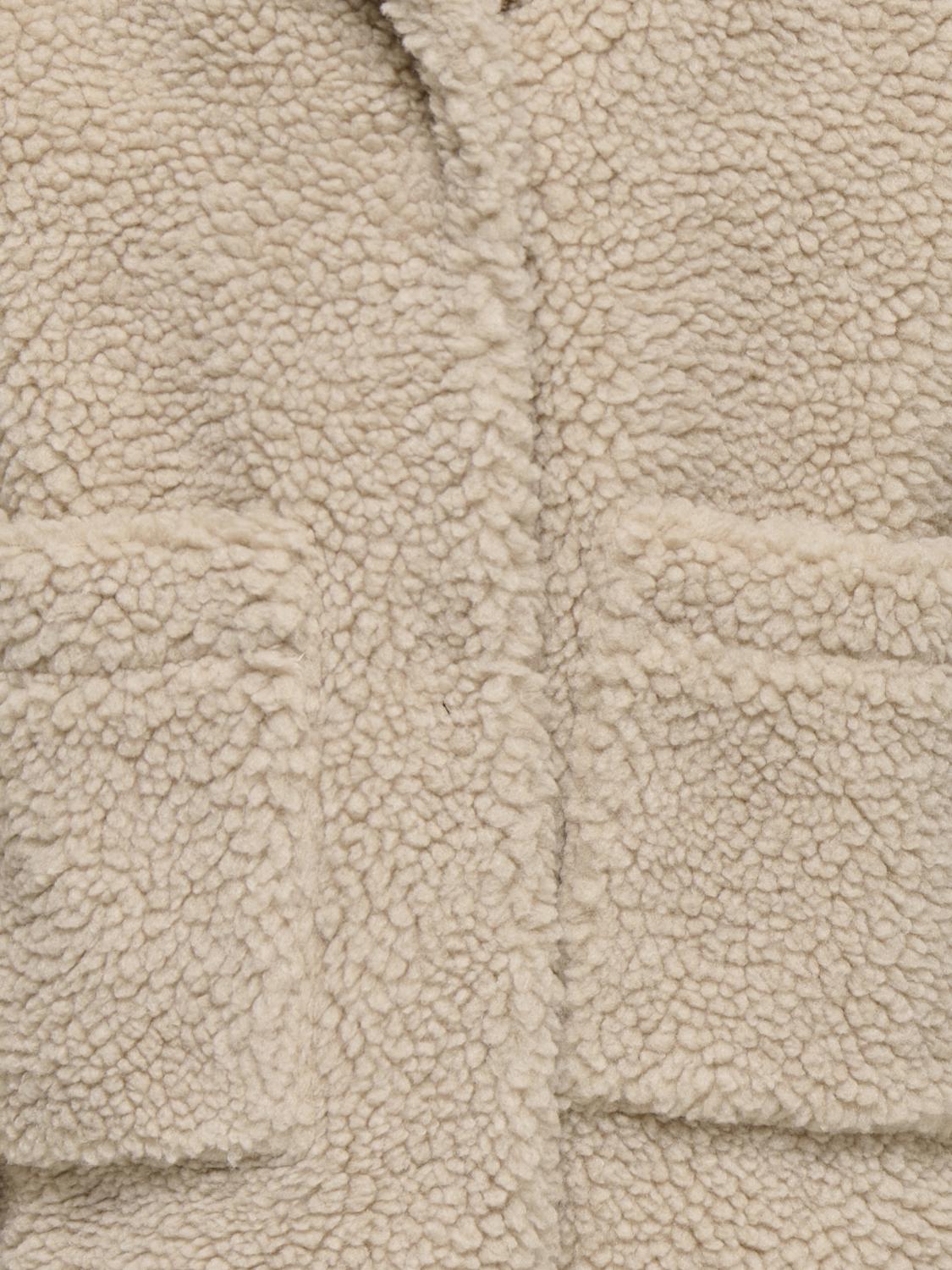 model_shot-detail