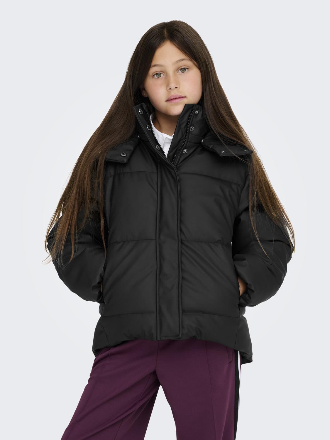 model_shot-front
