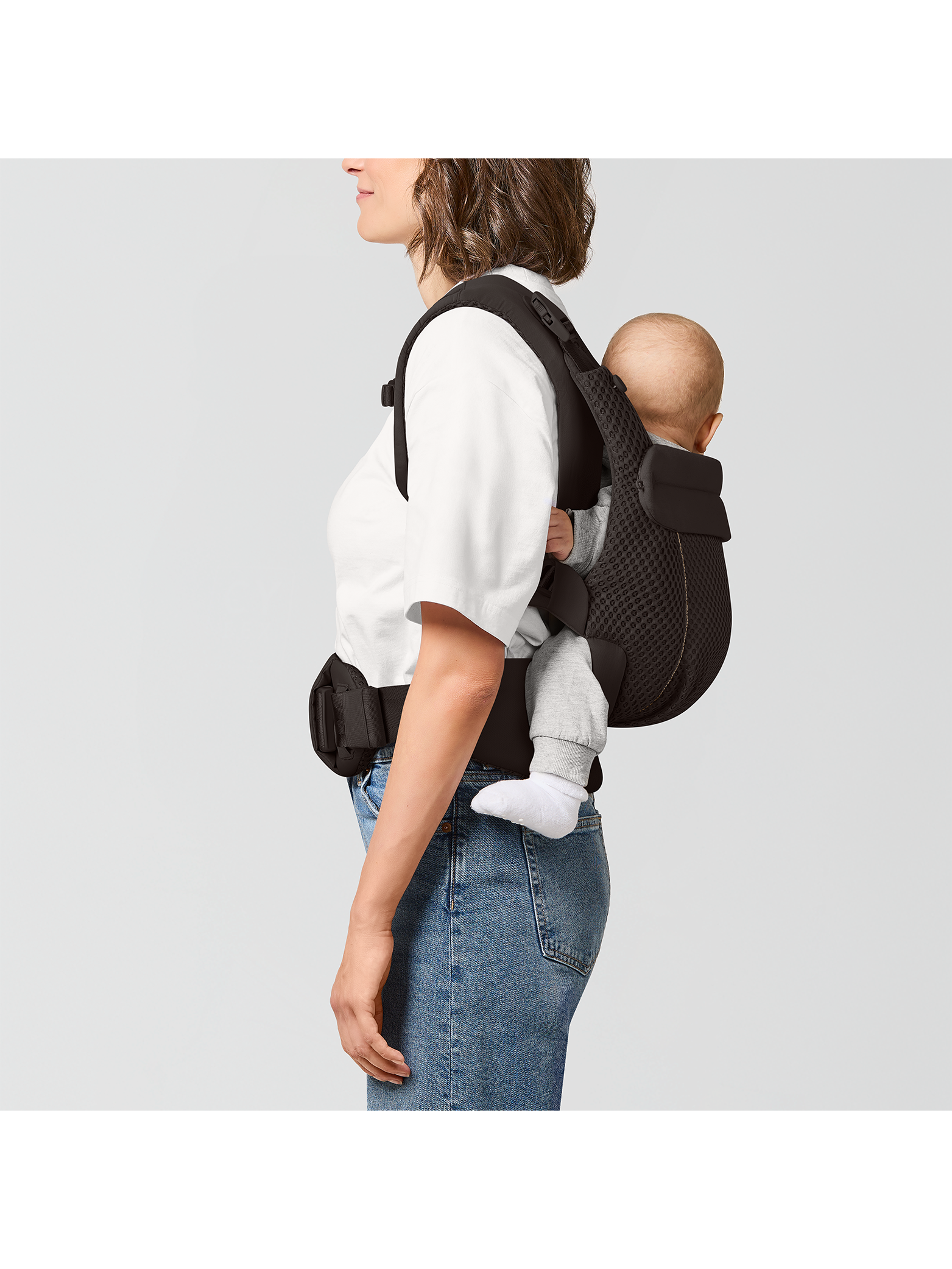 Cybex Amya Carrier - Chocolate Brown