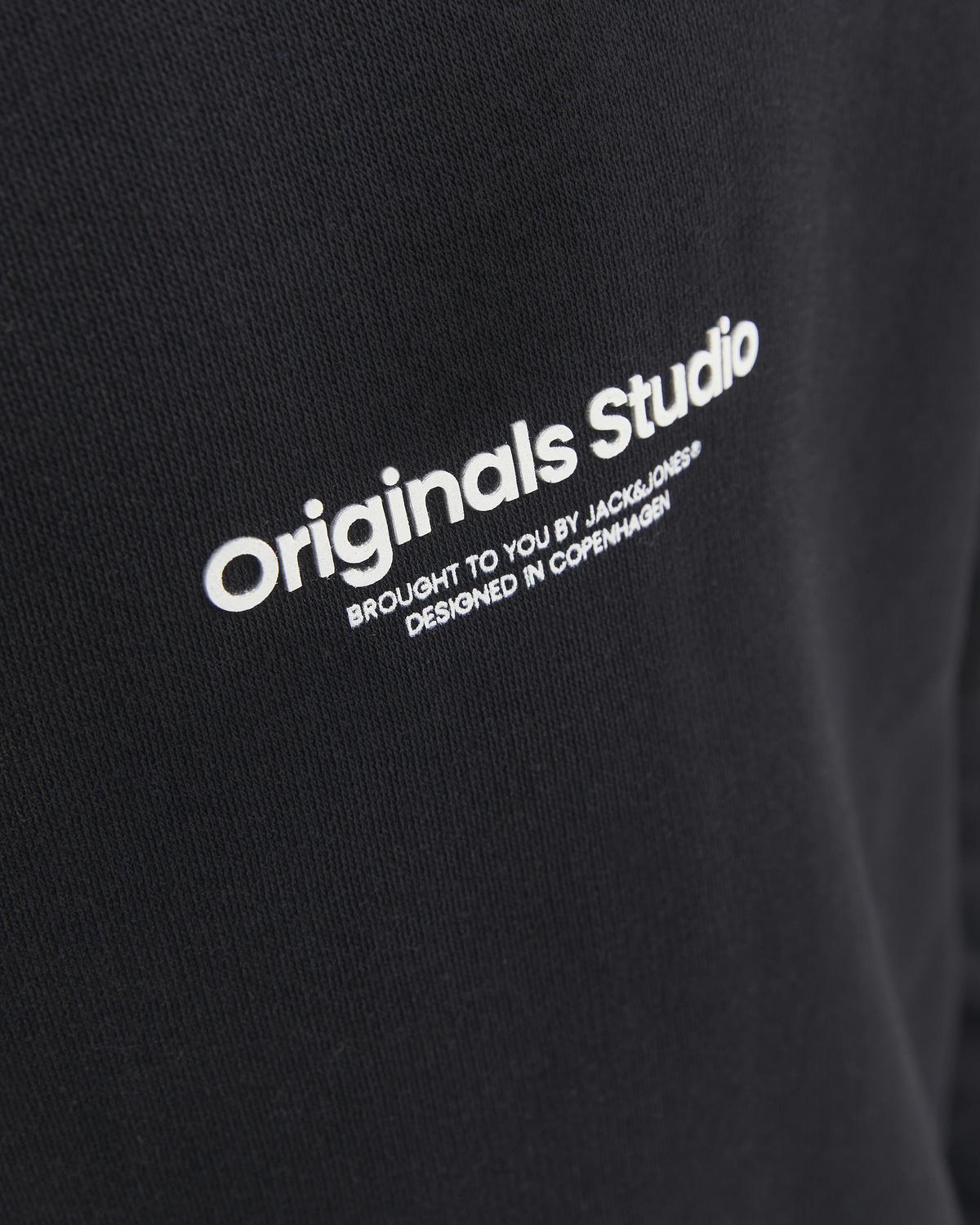 model_shot-detail