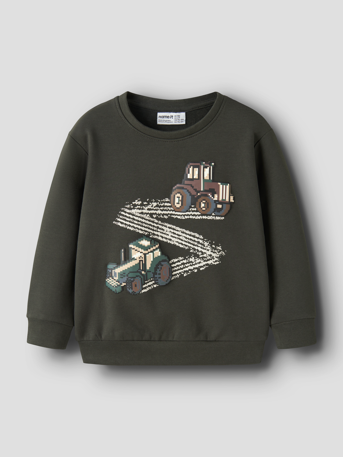 model_shot-front