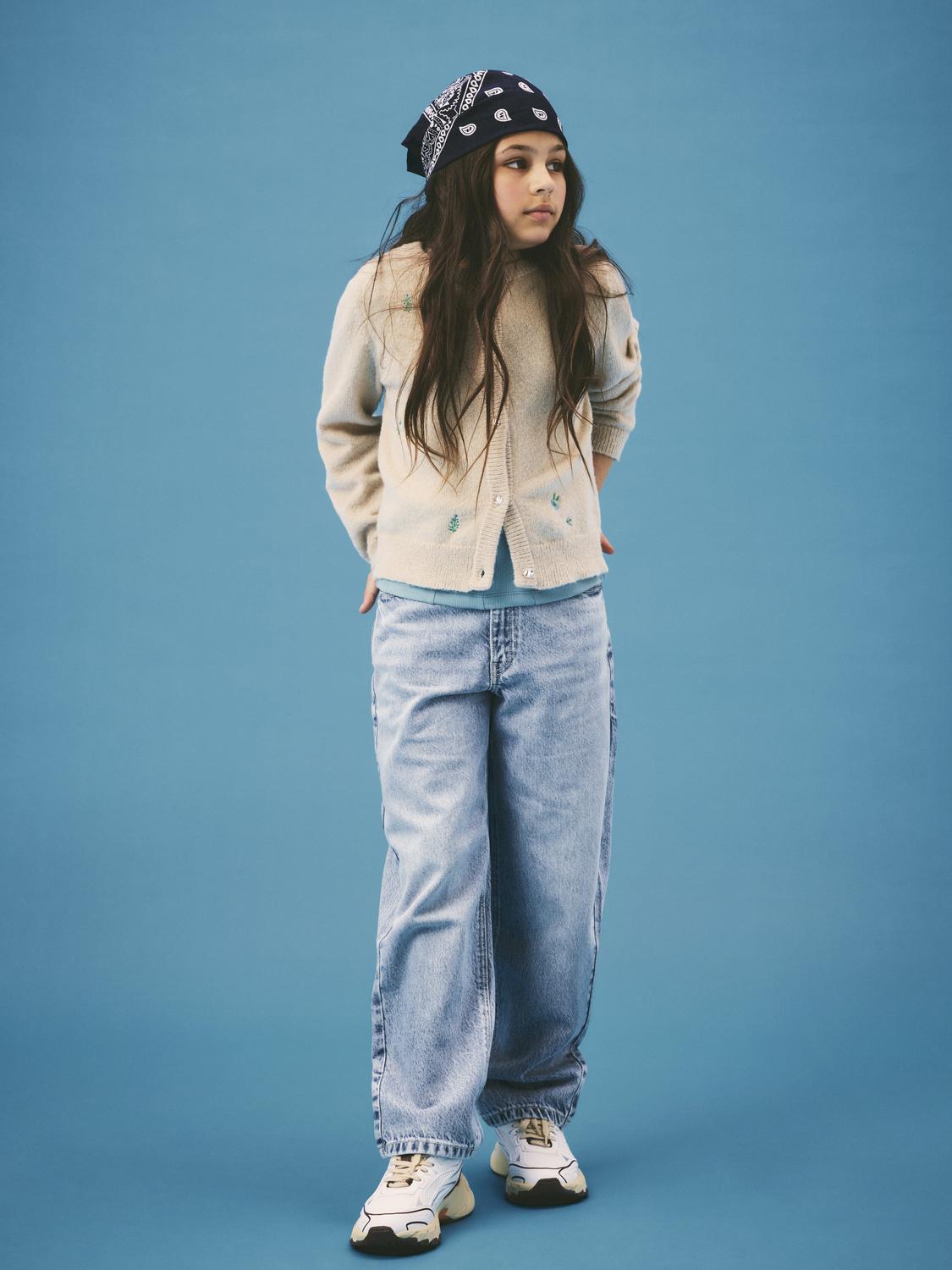 model_shot-detail