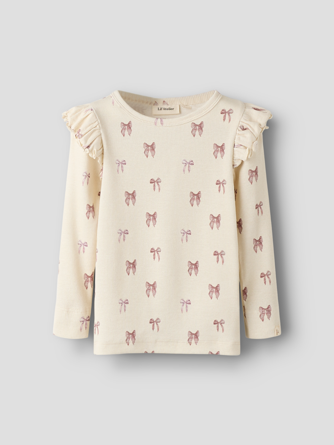 model_shot-front