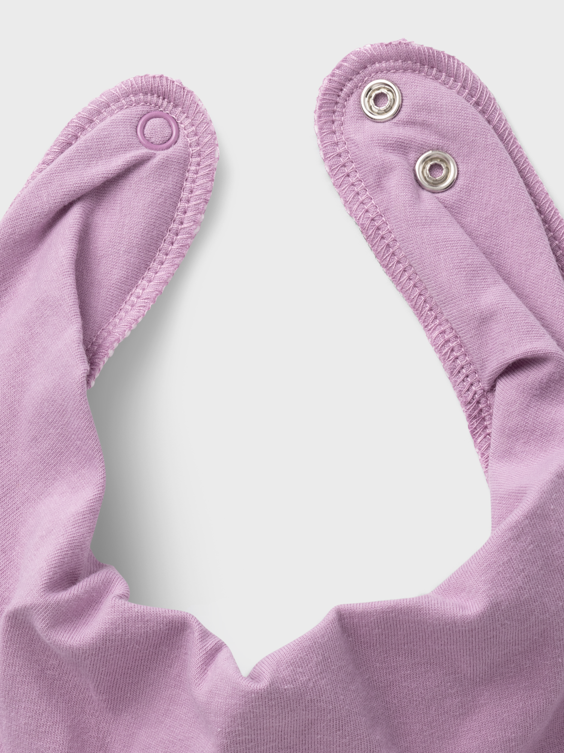 model_shot-front_full