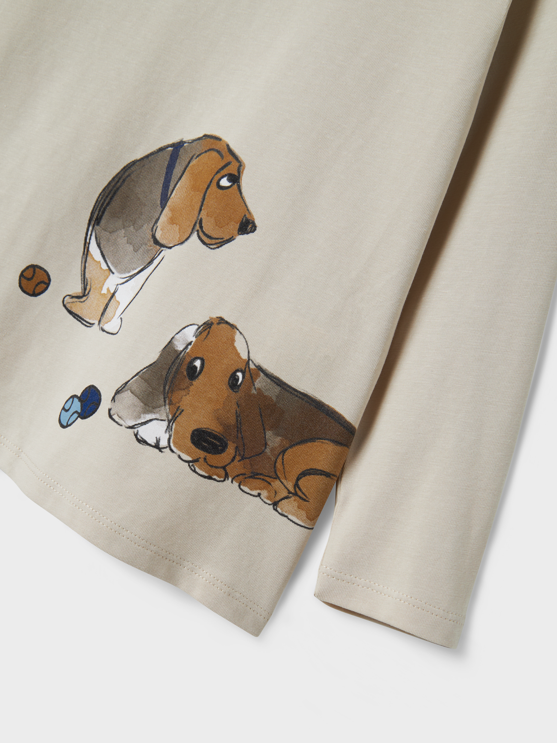 model_shot-front_full