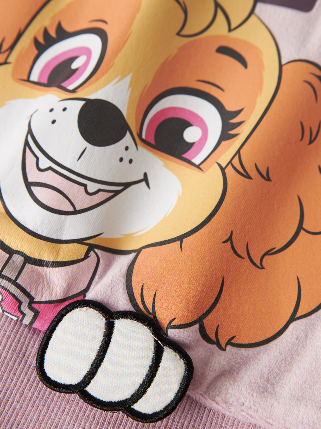 model_shot-front_full