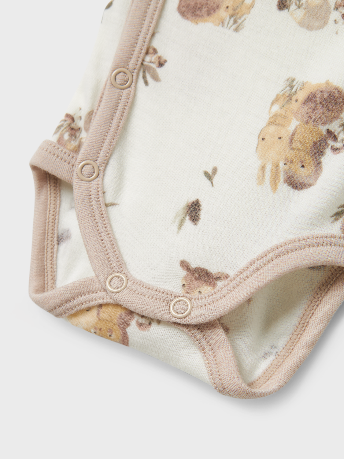 model_shot-front_full