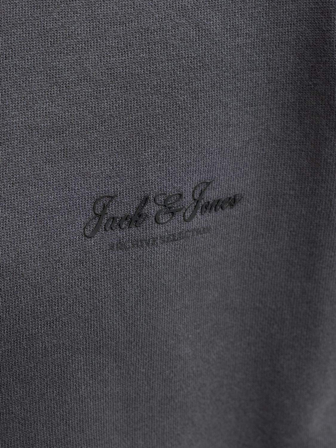 model_shot-detail