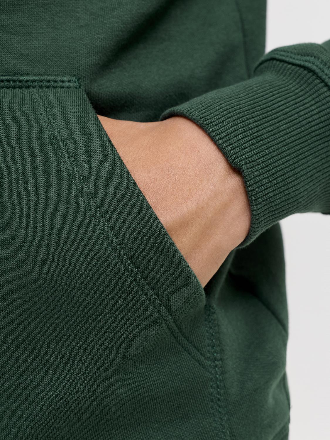 model_shot-detail