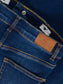 model_shot-detail