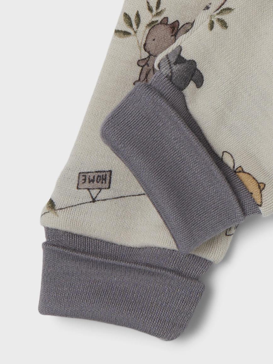 model_shot-front_full