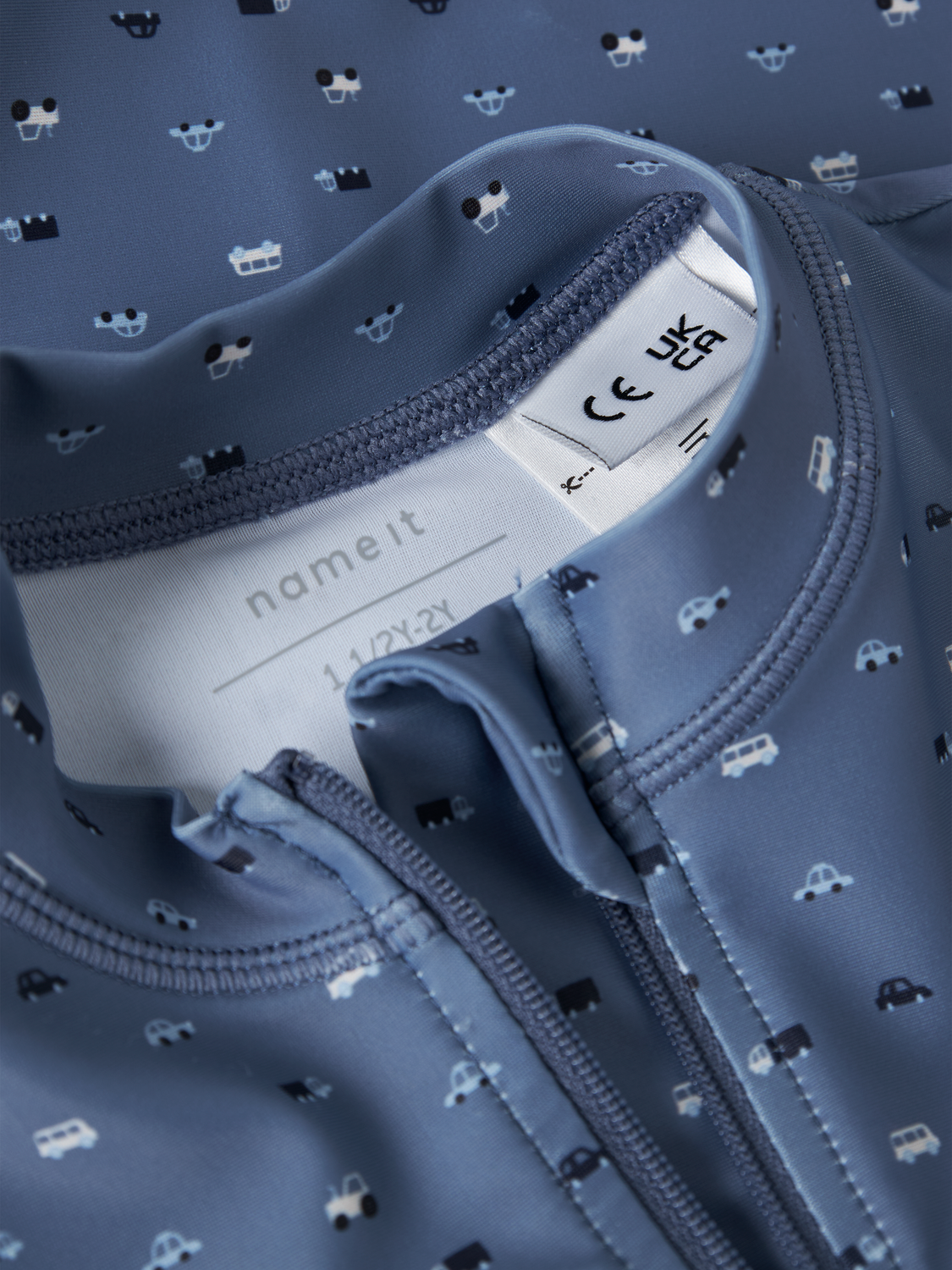 model_shot-front_full