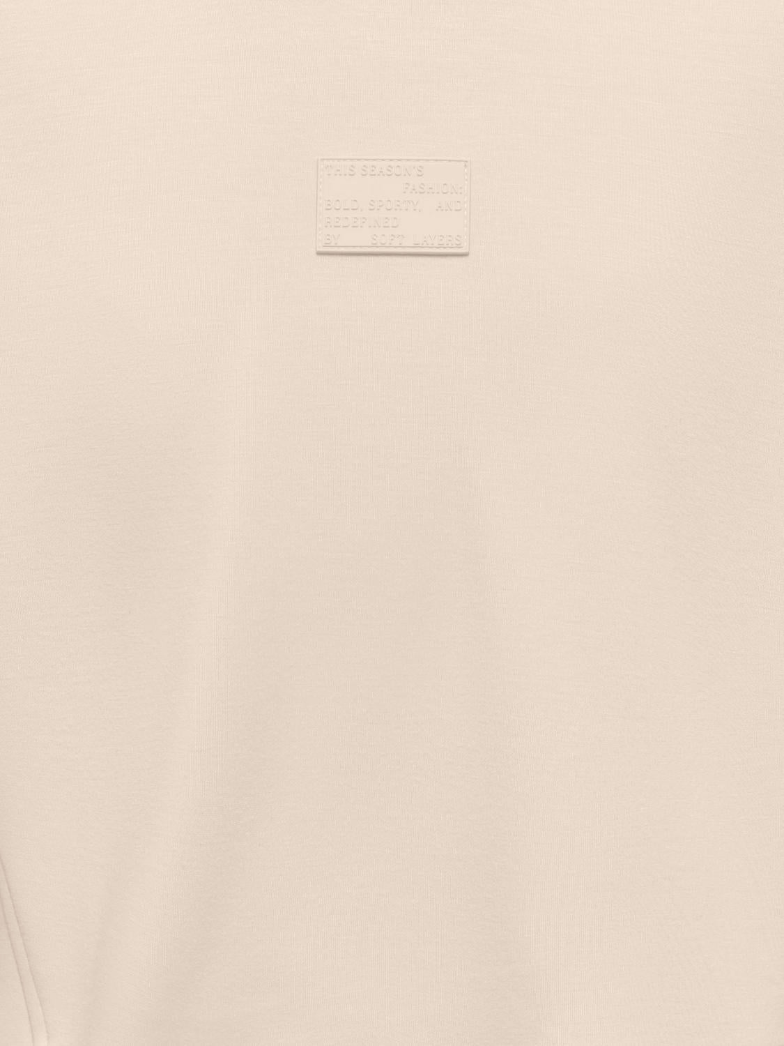 model_shot-detail