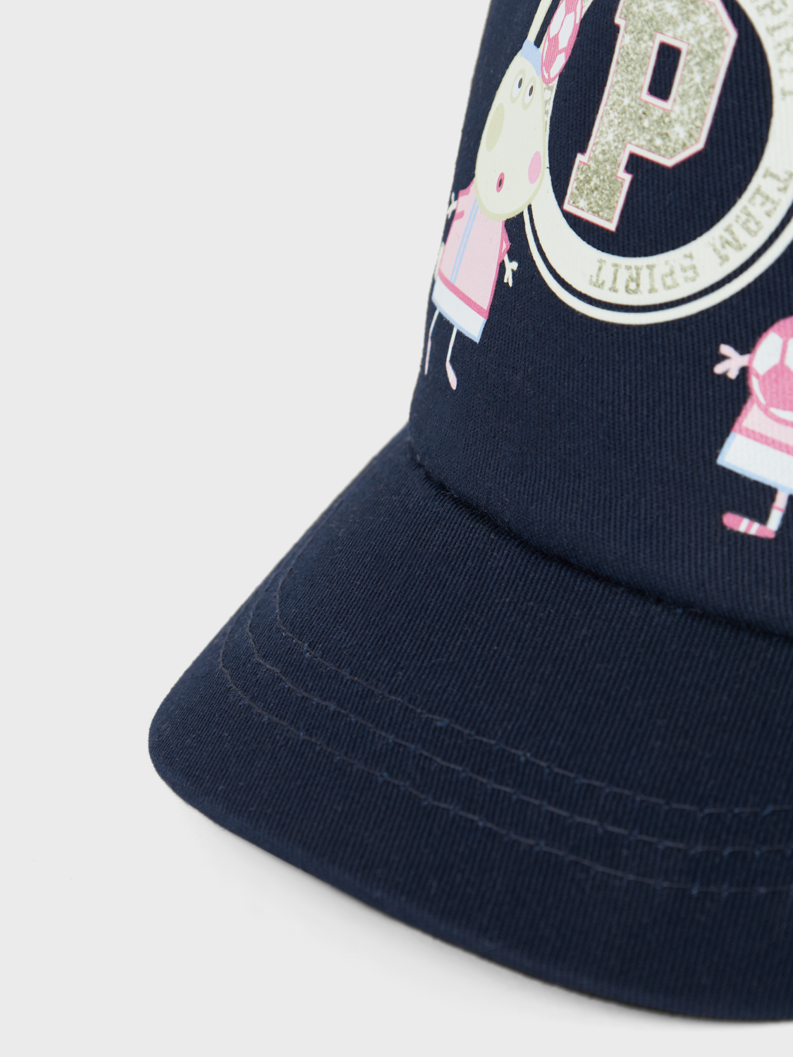 model_shot-front_full