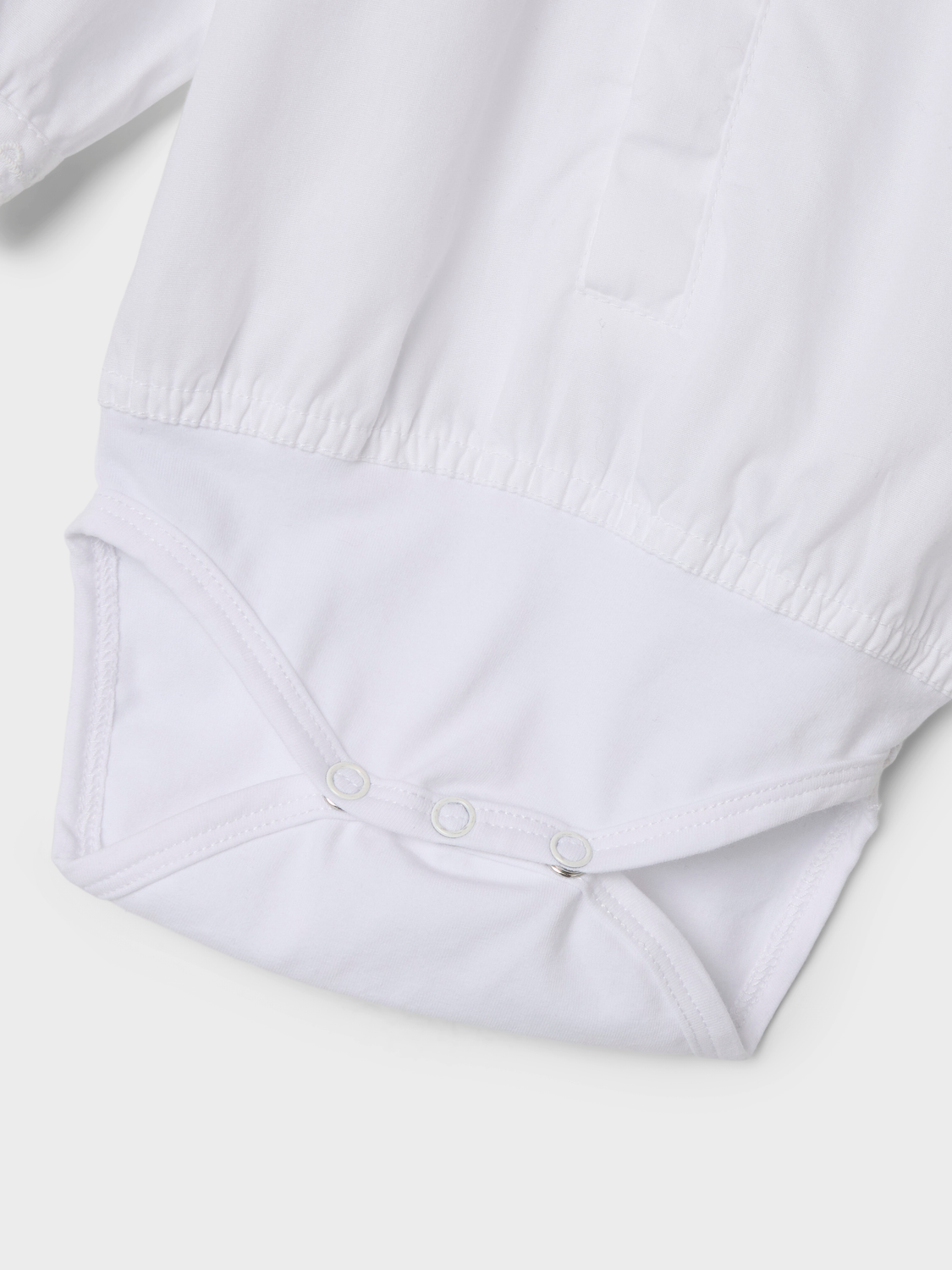 model_shot-front_full