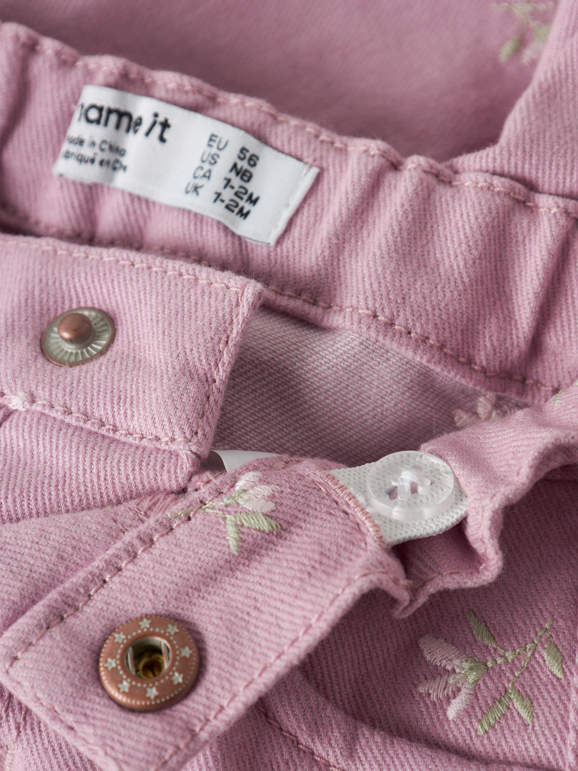 model_shot-front_full