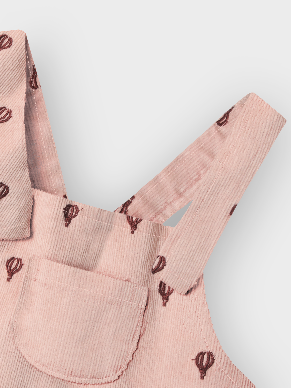 model_shot-front_full