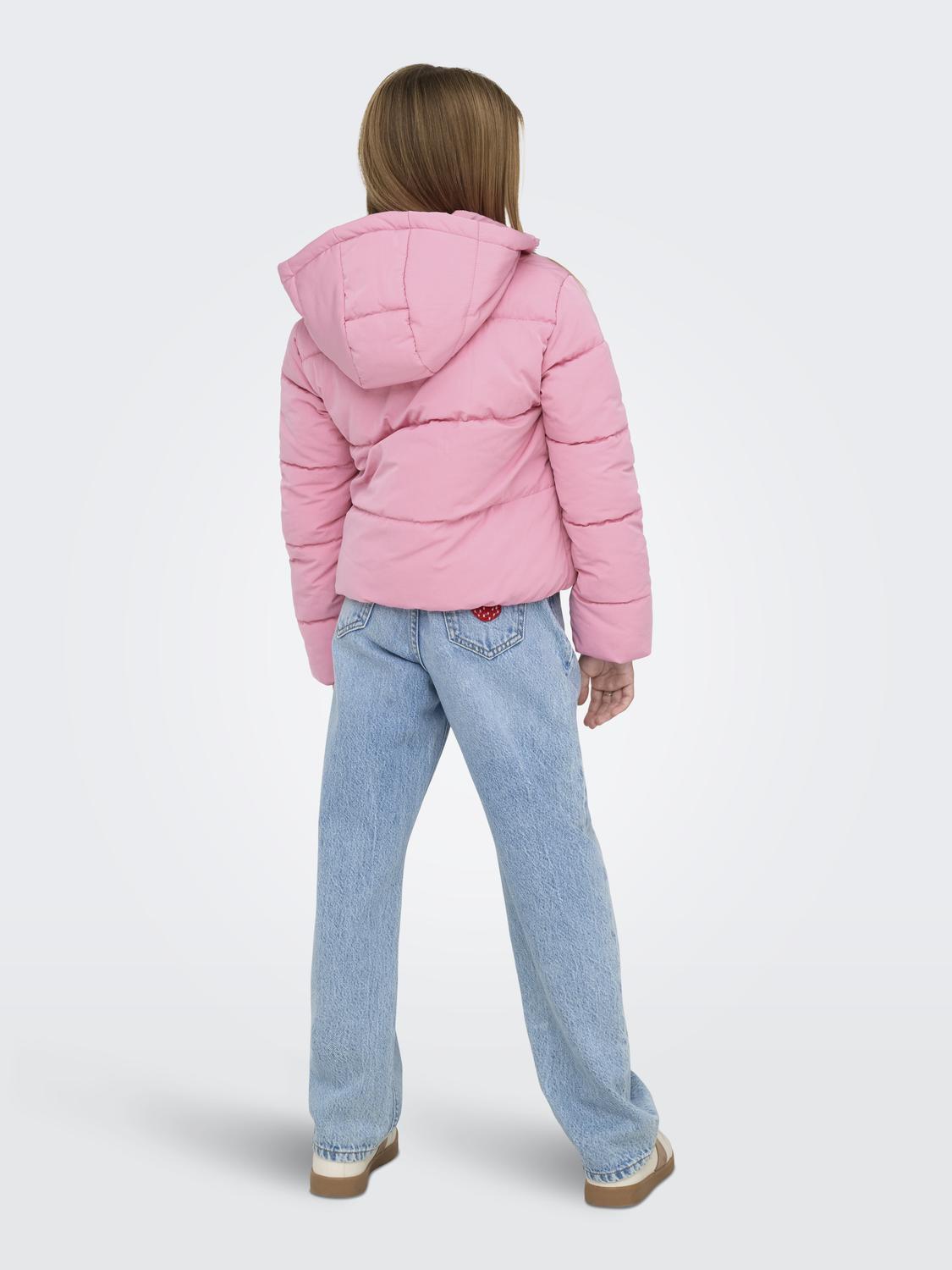 model_shot-back