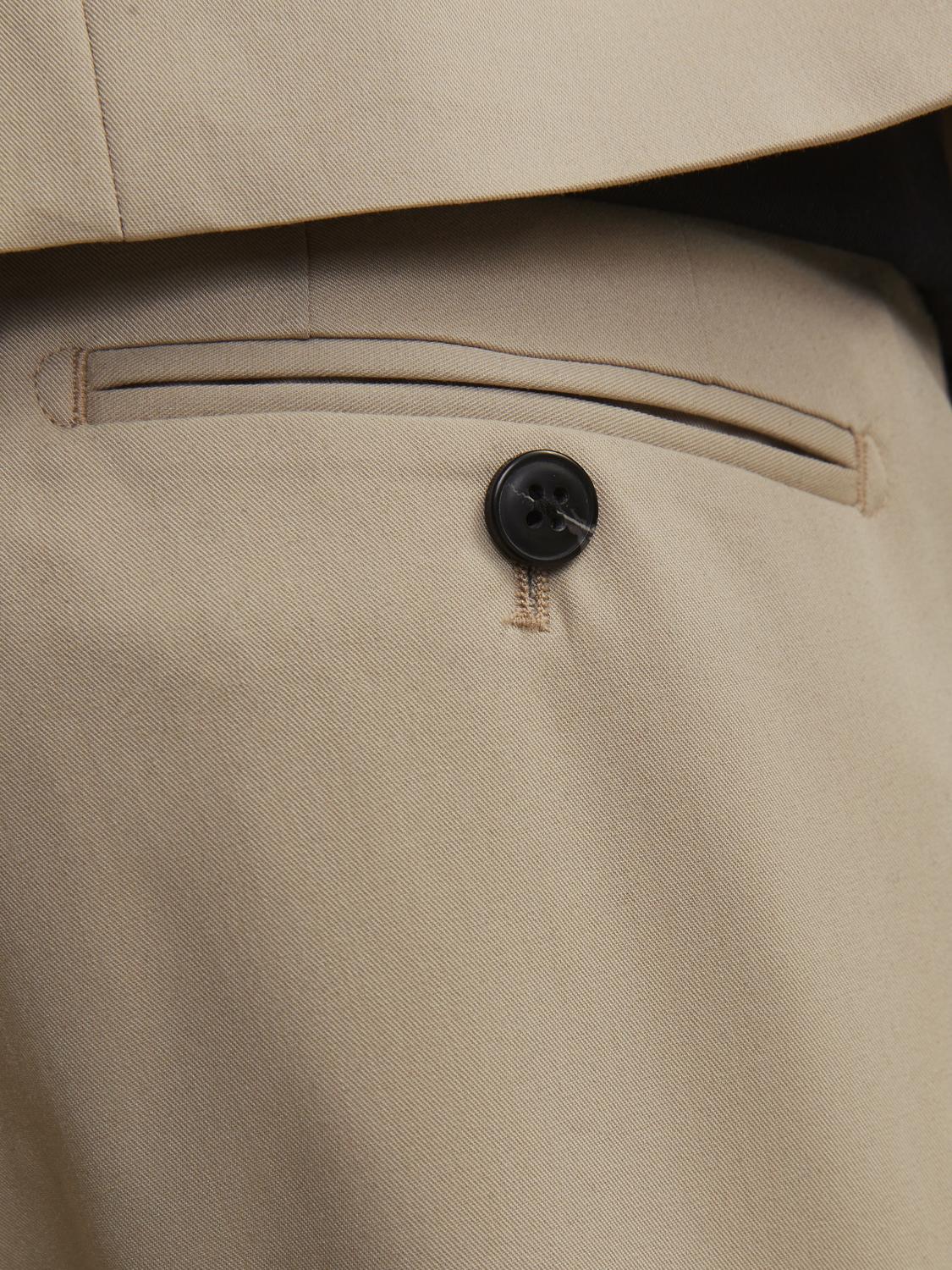 model_shot-detail